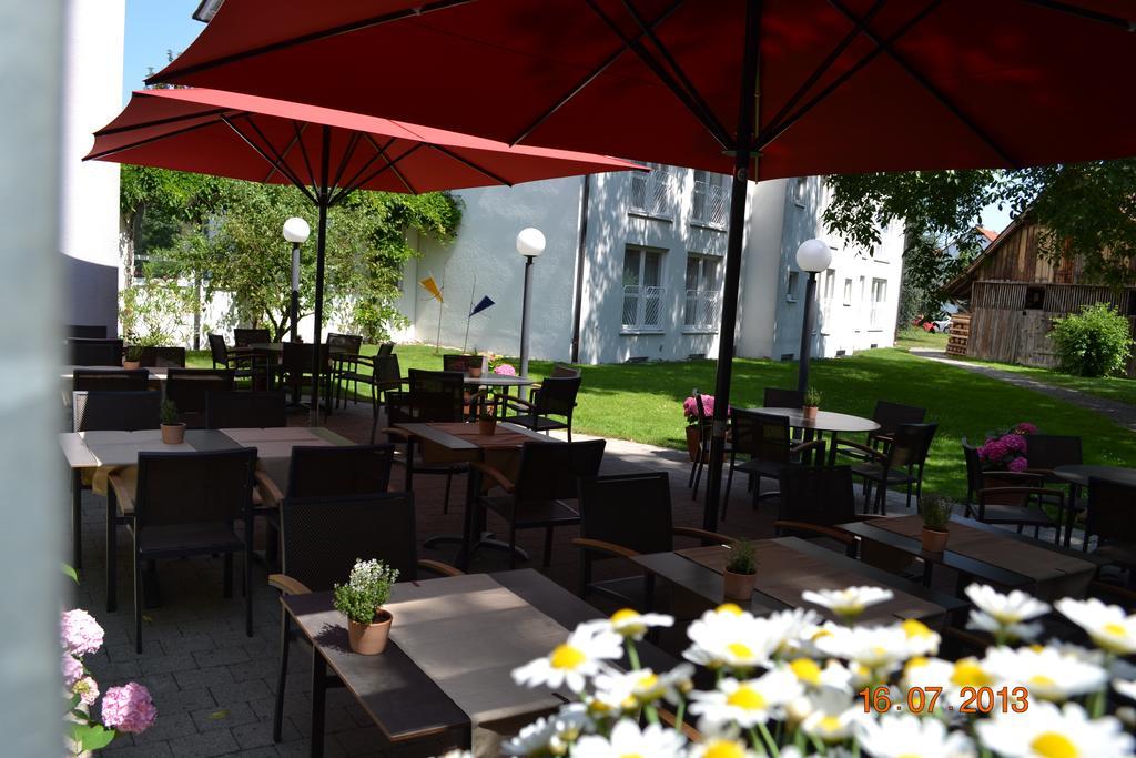 Hotel Gasthaus Adler Bad Waldsee Exterior foto